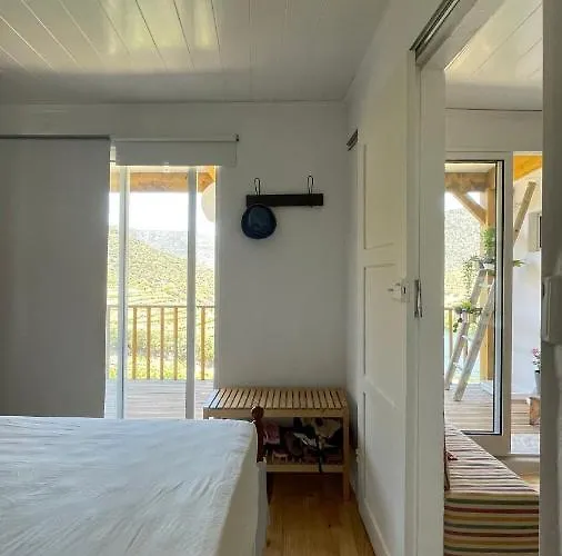 My Grandmas A Casa Avos * Vale de Figueira