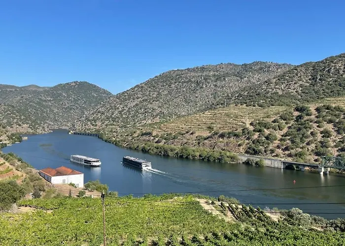 My Grandmas A Casa Avos * Vale de Figueira